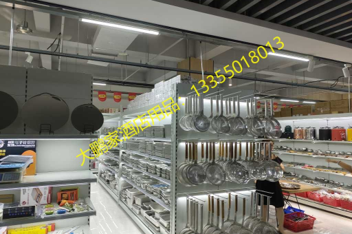 探索高效与品质的融合，大鹏家酒店用品ETS-04四片多士炉面包机——一件批发新选择