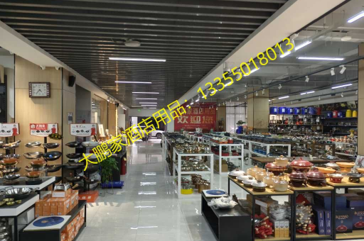 临沂大鹏家塑料喷壶，匠心之作，灌溉生活的每一份绿意